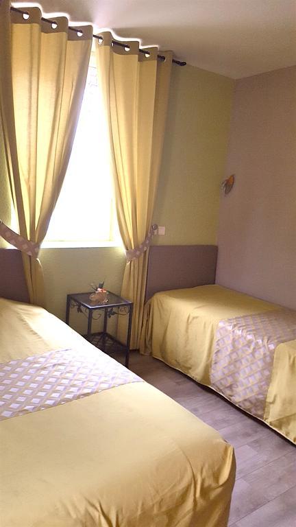 Hotel Le Gambetta Carmaux エクステリア 写真