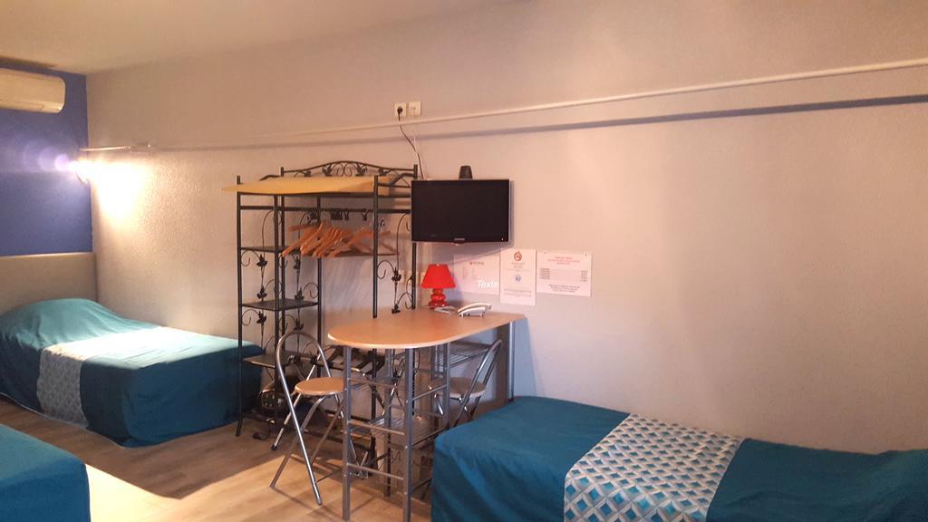 Hotel Le Gambetta Carmaux エクステリア 写真