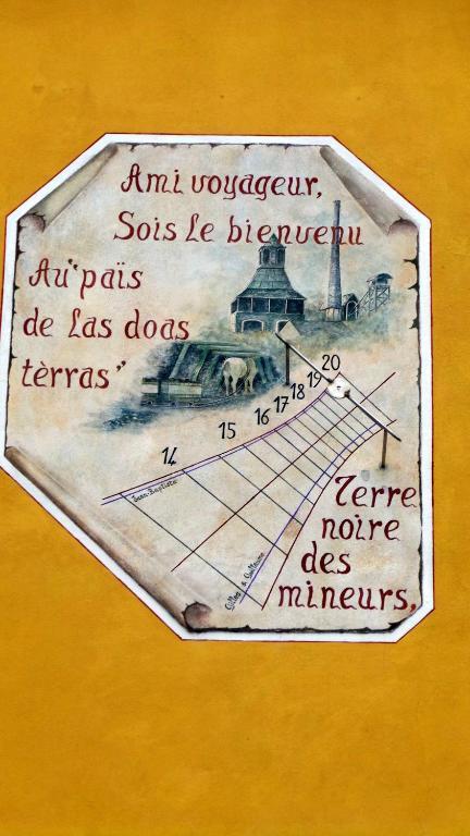 Hotel Le Gambetta Carmaux エクステリア 写真